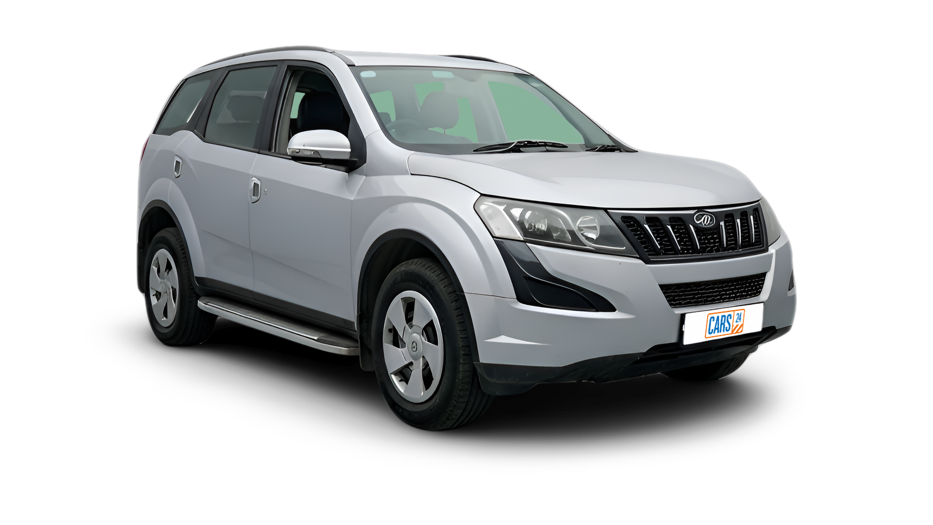 Mahindra XUV500-img